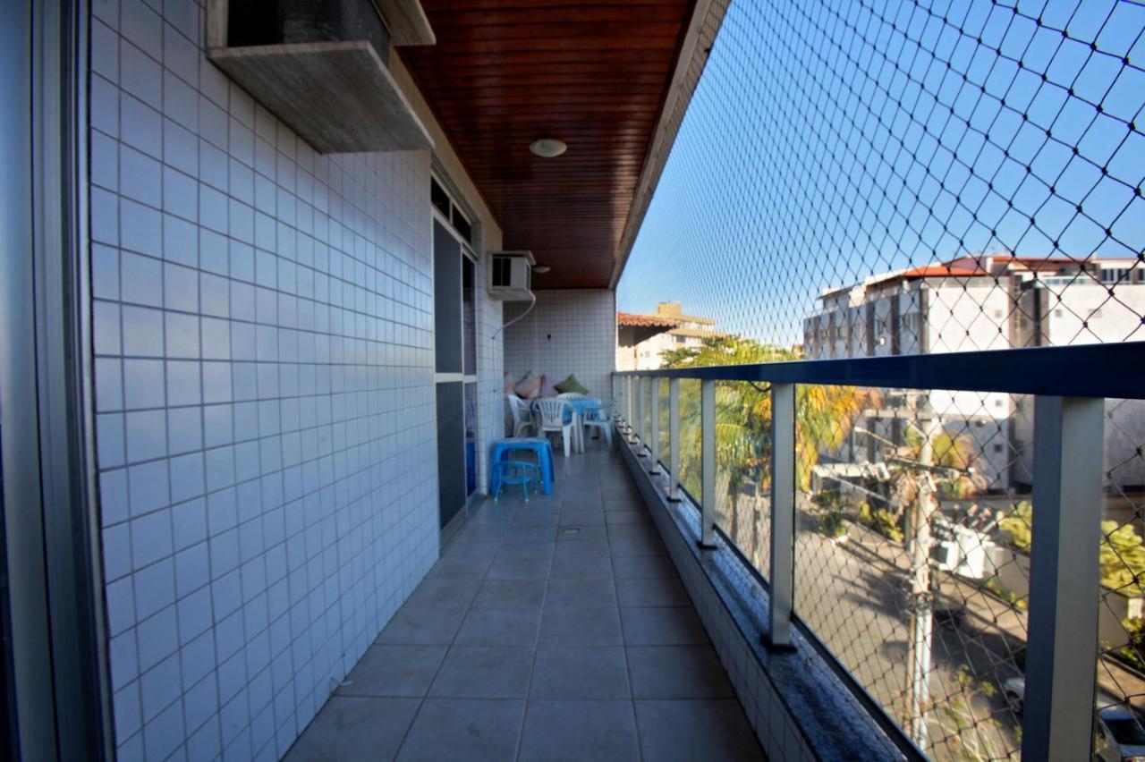 Apto. Amplo A 200 Metros Da Bela Praia Do Forte Кабо Фрио Екстериор снимка